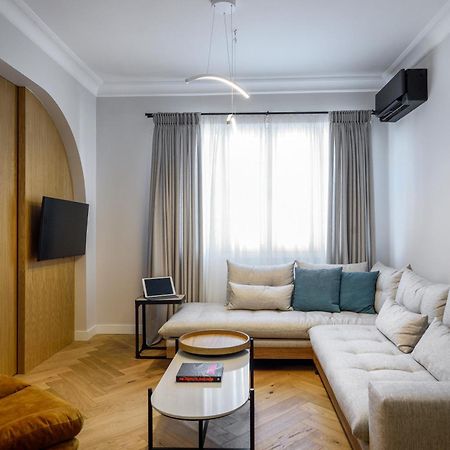 Queen Apartment Thessaloniki By Luxlikehome Bagian luar foto