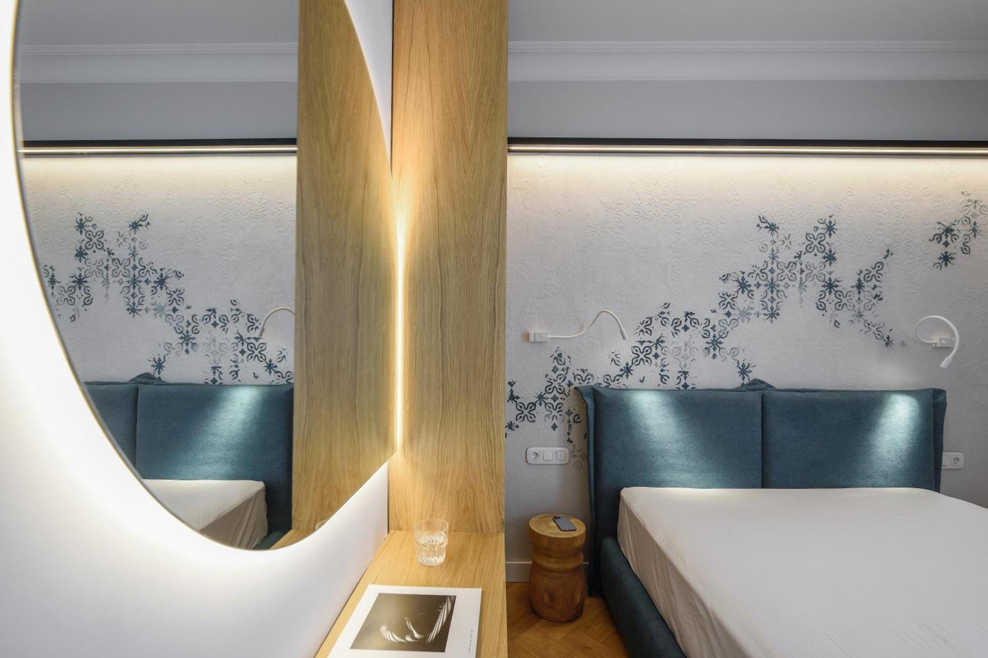 Queen Apartment Thessaloniki By Luxlikehome Bagian luar foto